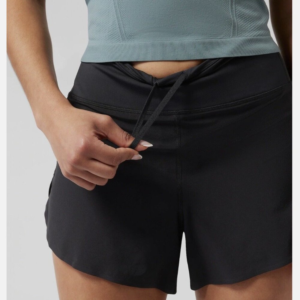 Athleta Run With It 3.5" Short